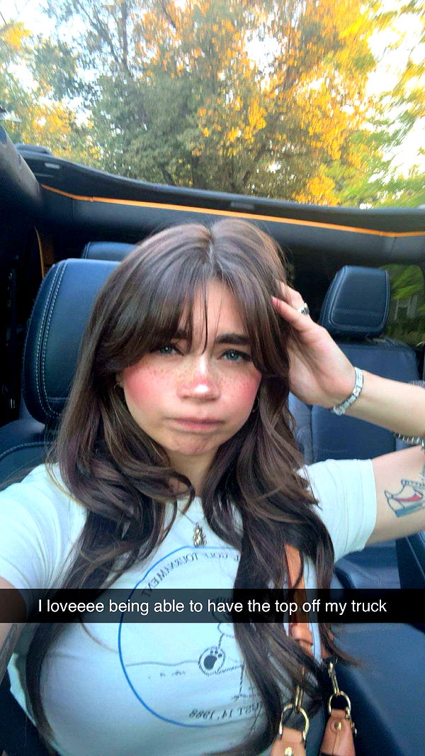 realhaylujan image ~ Altpins