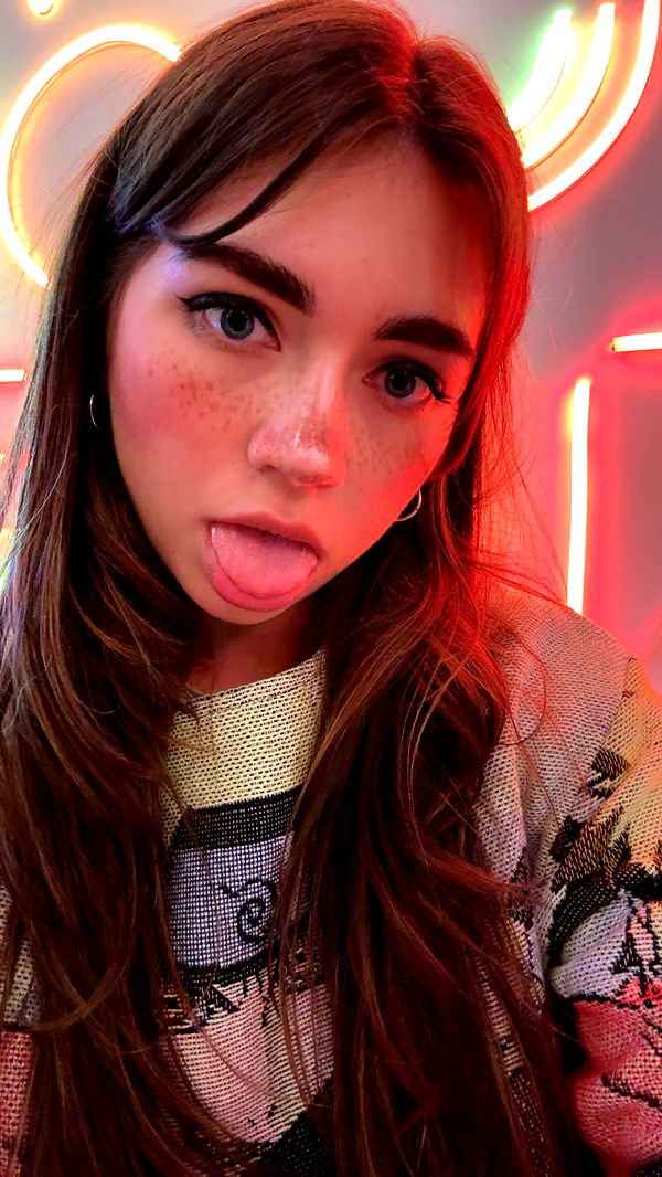 realhaylujan image ~ Altpins