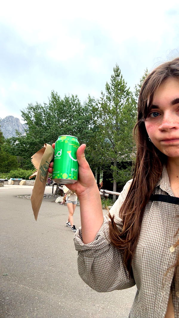 realhaylujan image ~ Altpins