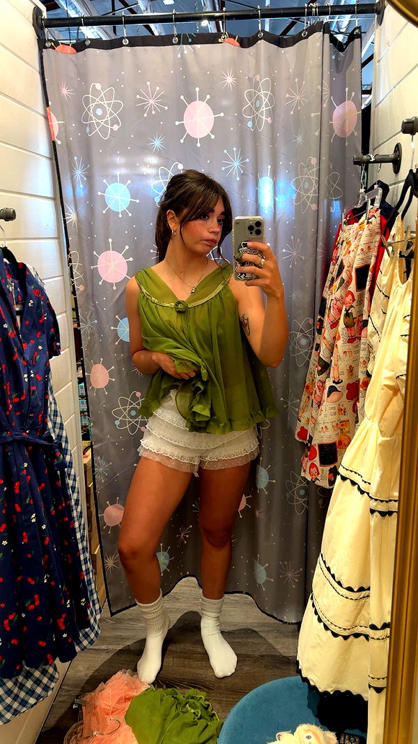 realhaylujan image ~ Altpins