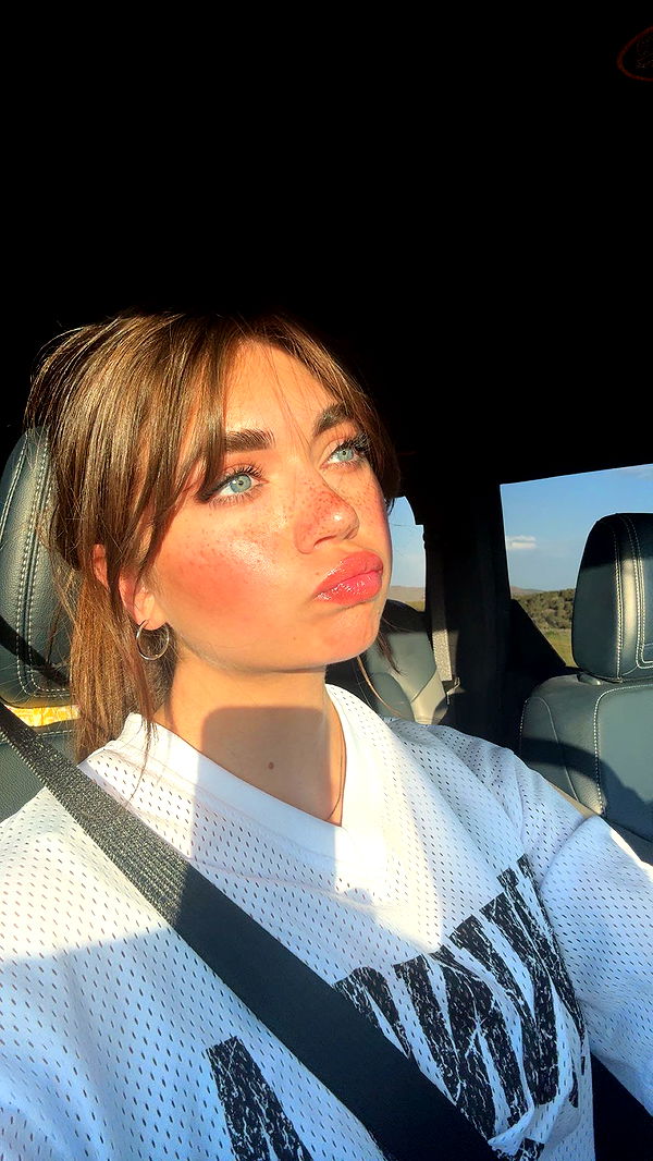 realhaylujan image ~ Altpins