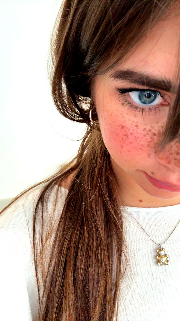 realhaylujan image ~ Altpins