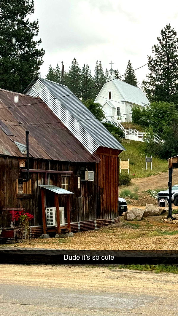 realhaylujan image ~ Altpins