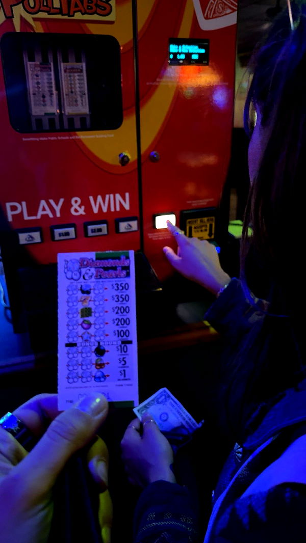 realhaylujan image ~ Altpins