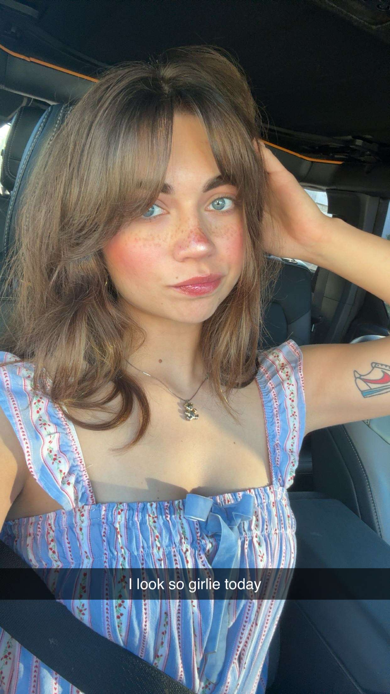 realhaylujan snapchat image archive image