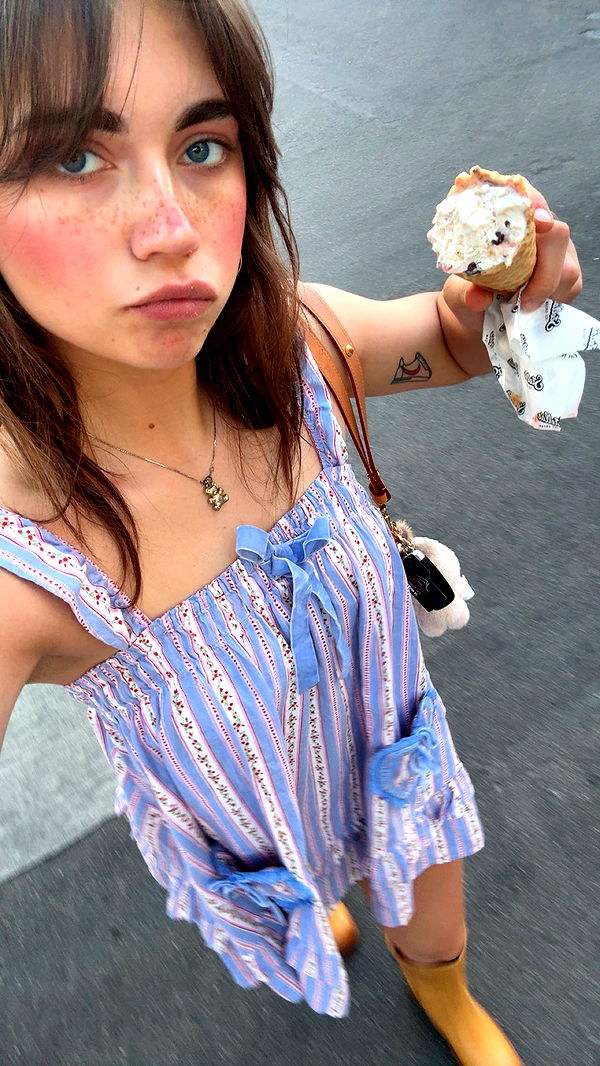 realhaylujan image ~ Altpins