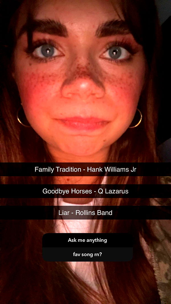 realhaylujan image ~ Altpins