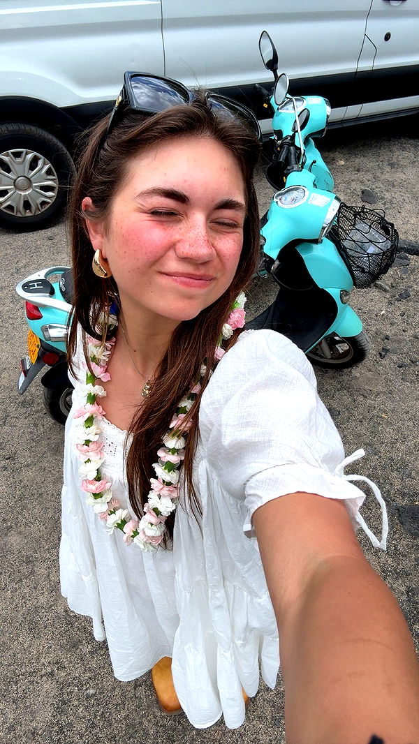 realhaylujan image ~ Altpins