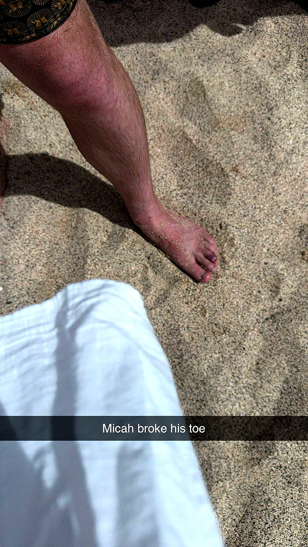 realhaylujan image ~ Altpins