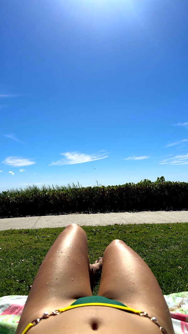 realhaylujan image ~ Altpins