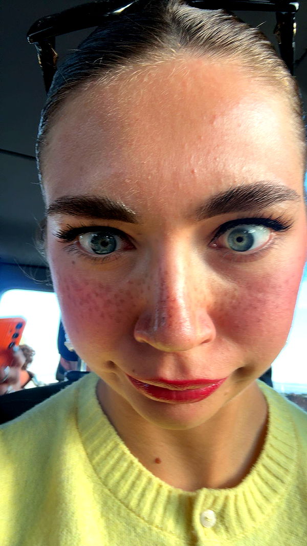 realhaylujan image ~ Altpins