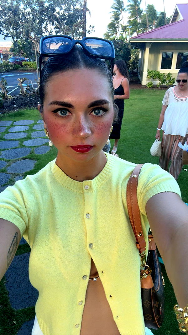 realhaylujan image ~ Altpins