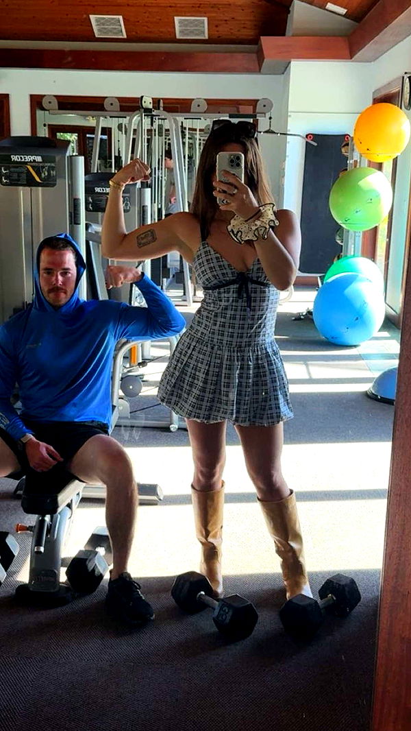 realhaylujan image ~ Altpins