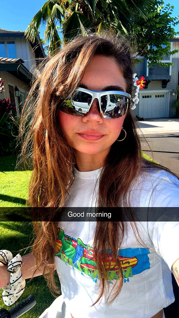 realhaylujan image ~ Altpins