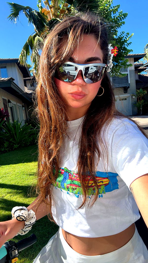 realhaylujan image ~ Altpins