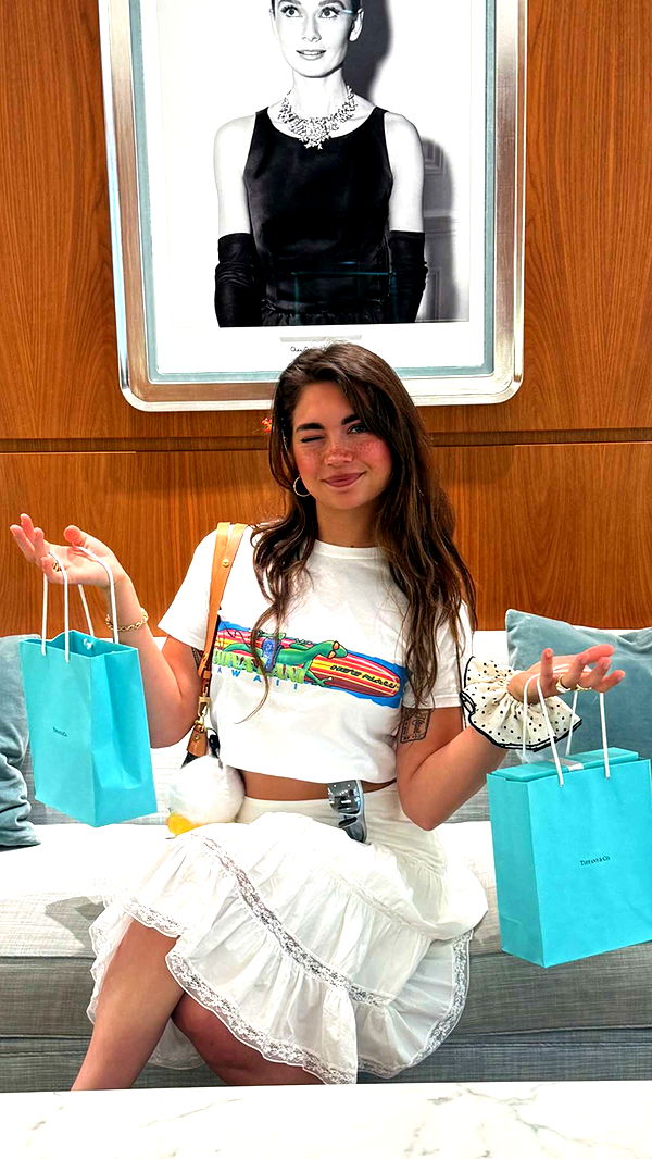 realhaylujan image ~ Altpins