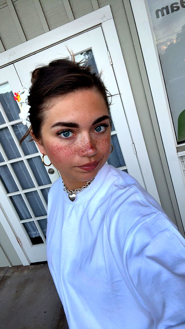 realhaylujan image ~ Altpins