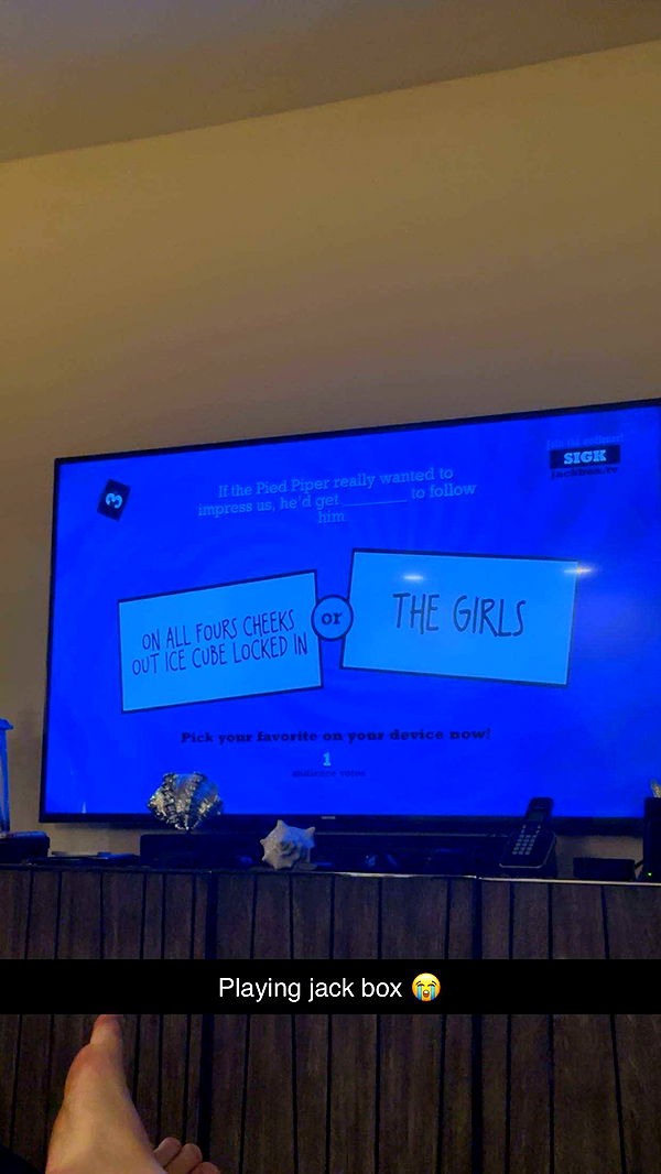 realhaylujan image ~ Altpins