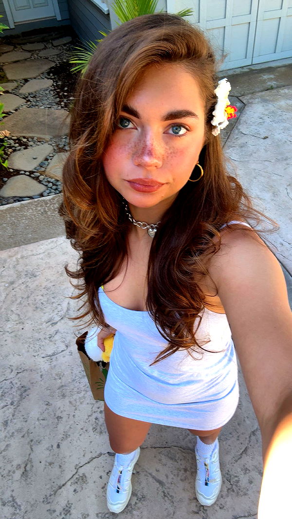 realhaylujan image ~ Altpins