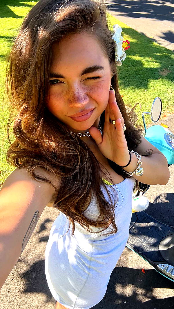 realhaylujan image ~ Altpins