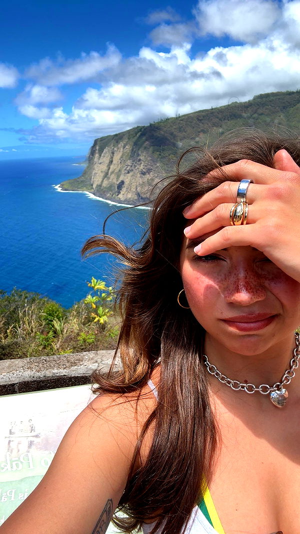 realhaylujan image ~ Altpins