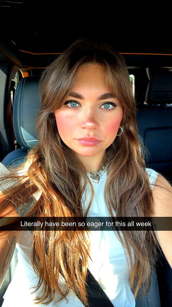 realhaylujan image ~ Altpins