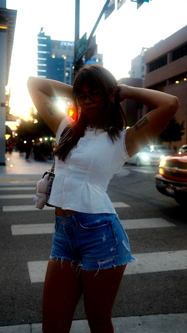 realhaylujan image ~ Altpins