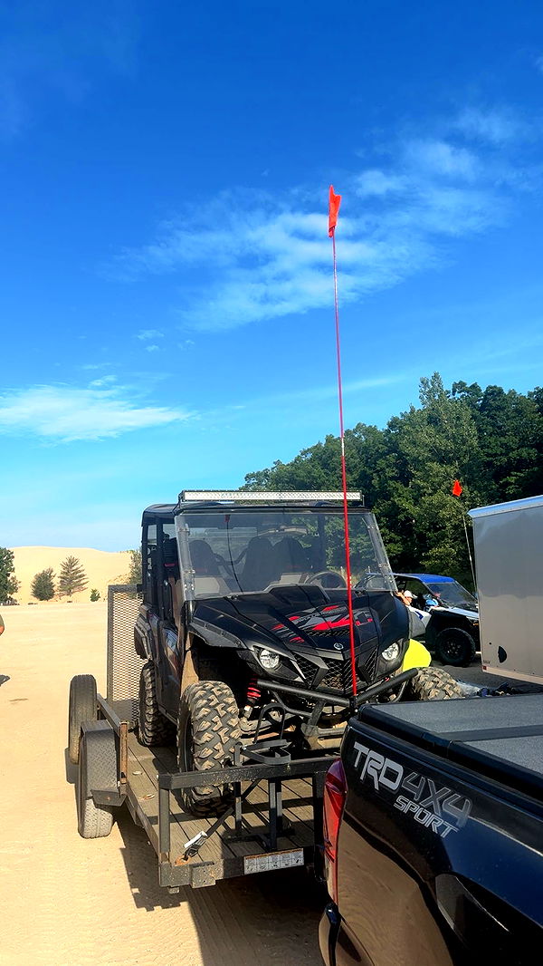 realhaylujan image ~ Altpins