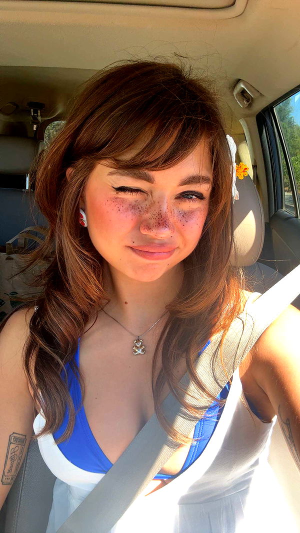 realhaylujan image ~ Altpins