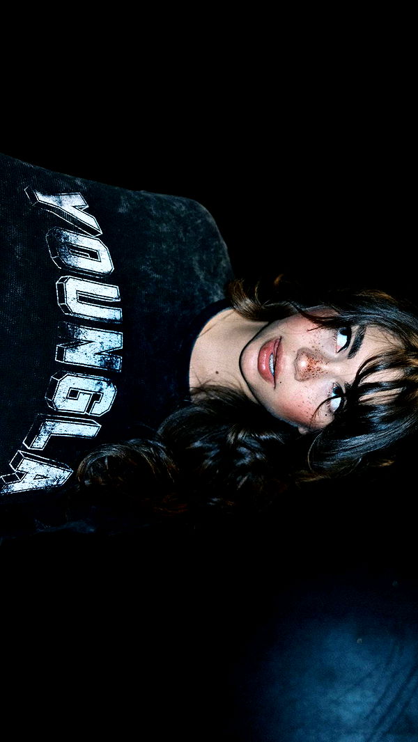 realhaylujan image ~ Altpins