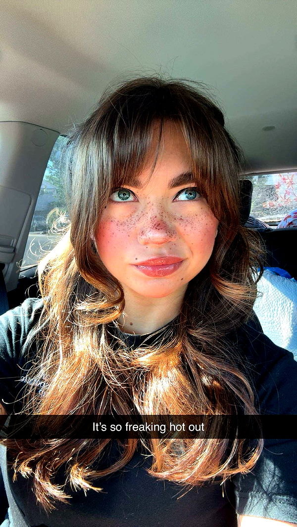 realhaylujan image ~ Altpins