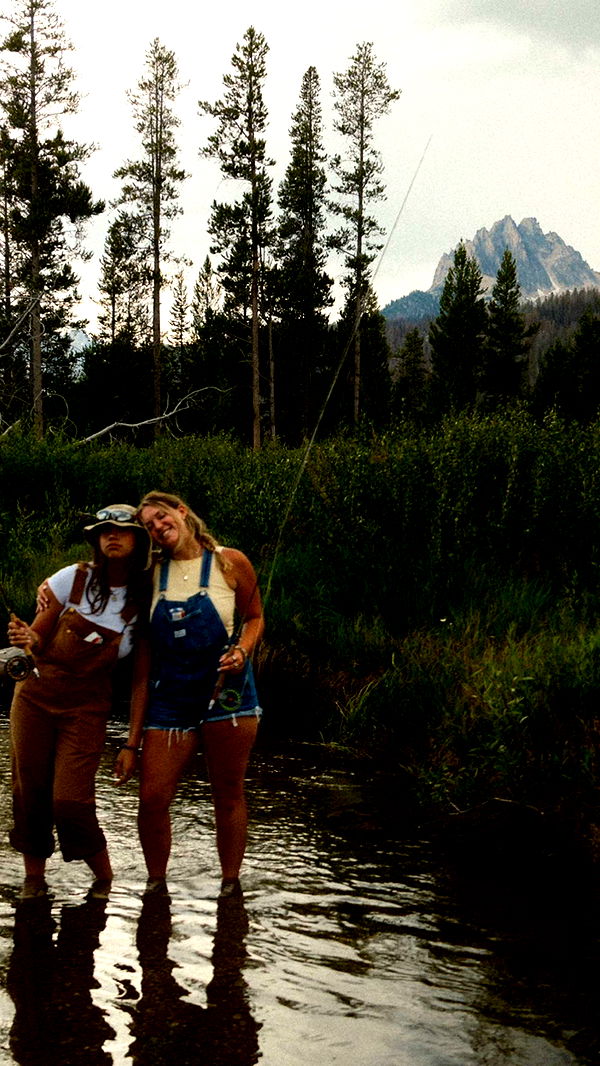 realhaylujan image ~ Altpins