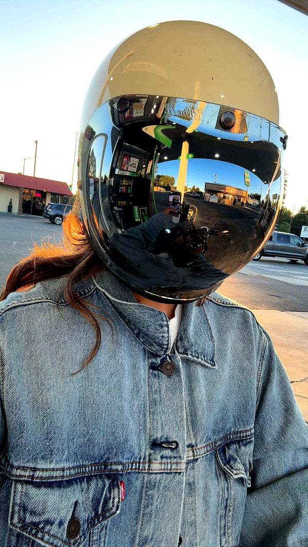 realhaylujan image ~ Altpins