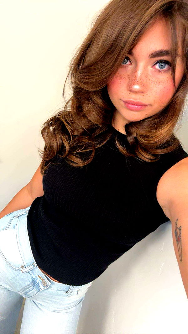 realhaylujan image ~ Altpins