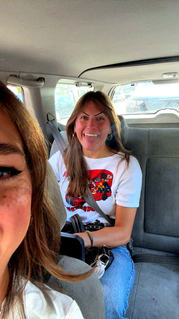 realhaylujan image ~ Altpins