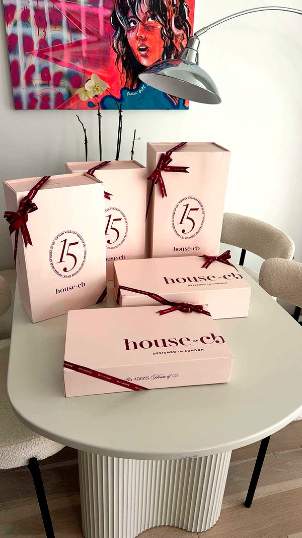 realhaylujan image ~ Altpins