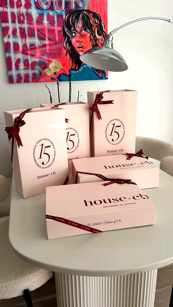 realhaylujan image ~ Altpins