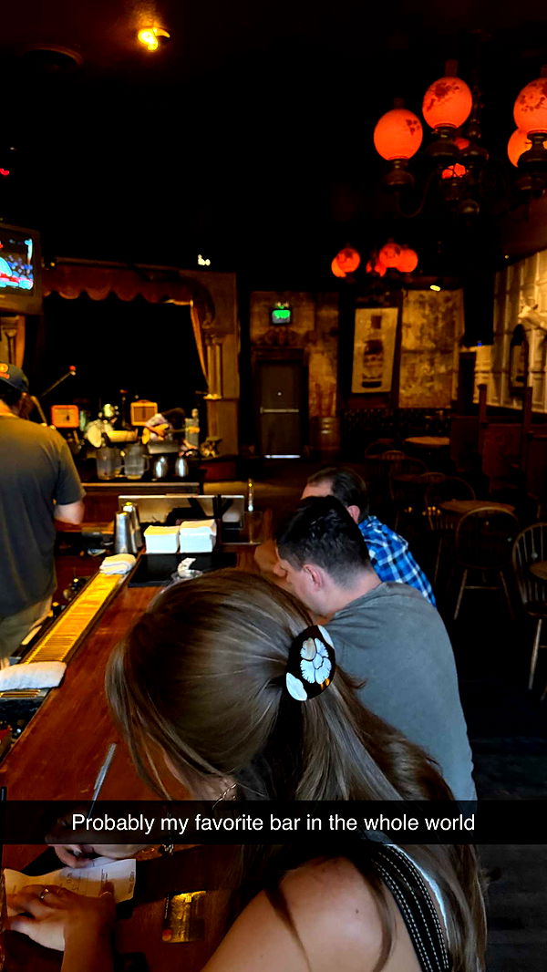 realhaylujan image ~ Altpins