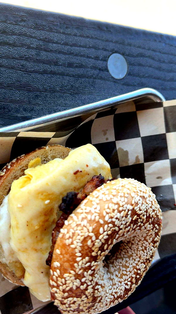 realhaylujan image ~ Altpins