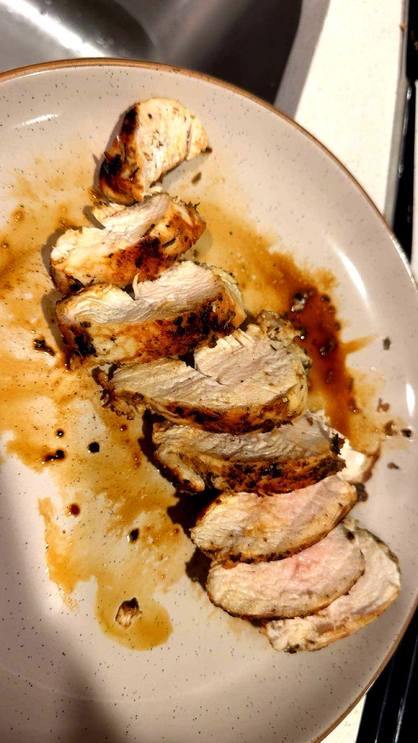 realhaylujan image ~ Altpins