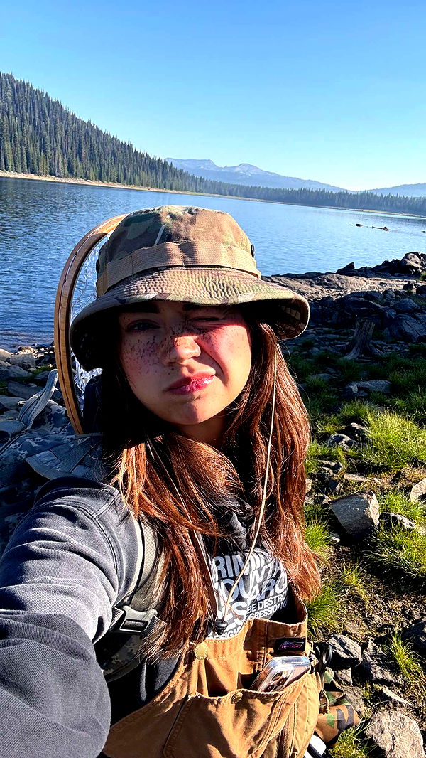 realhaylujan image ~ Altpins