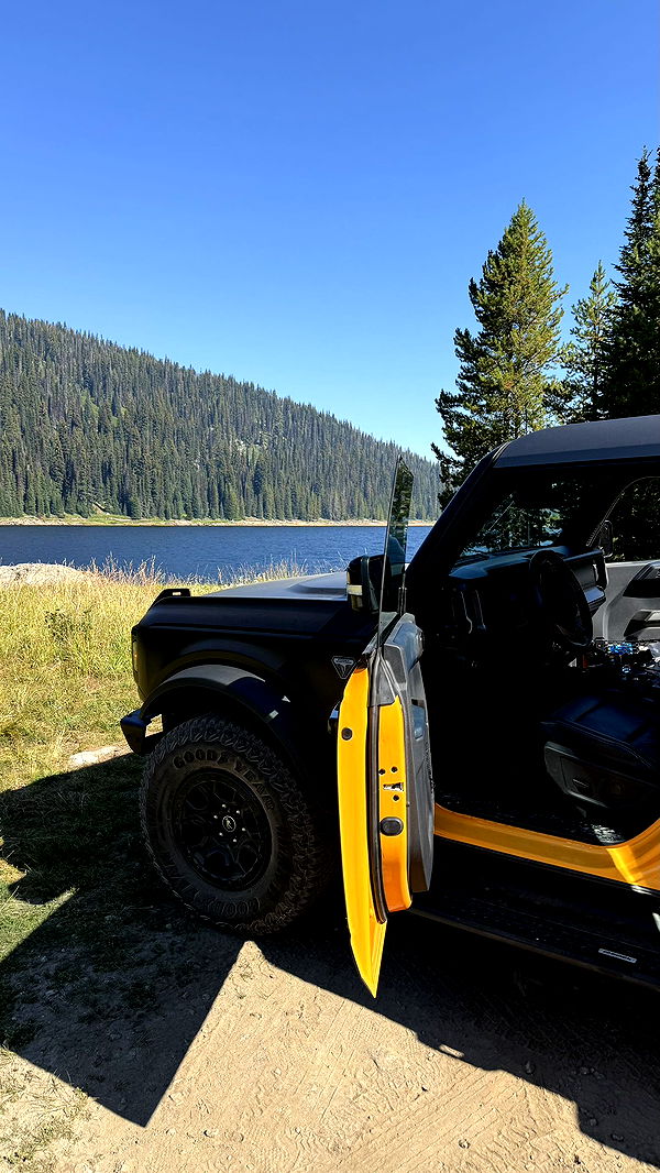 realhaylujan image ~ Altpins