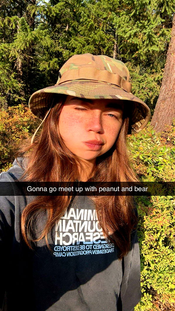 realhaylujan image ~ Altpins