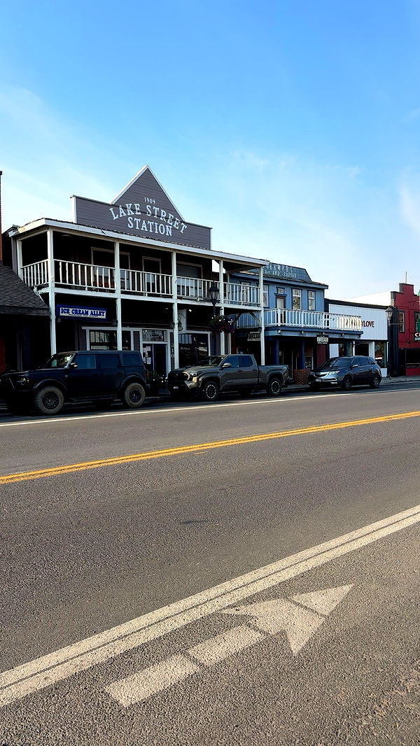 realhaylujan image ~ Altpins