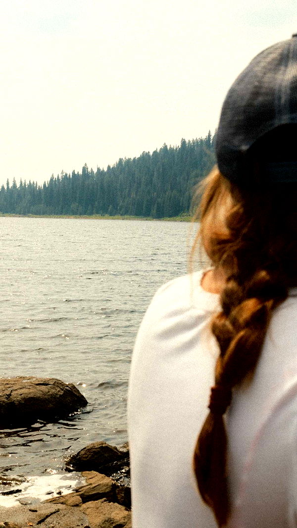 realhaylujan image ~ Altpins