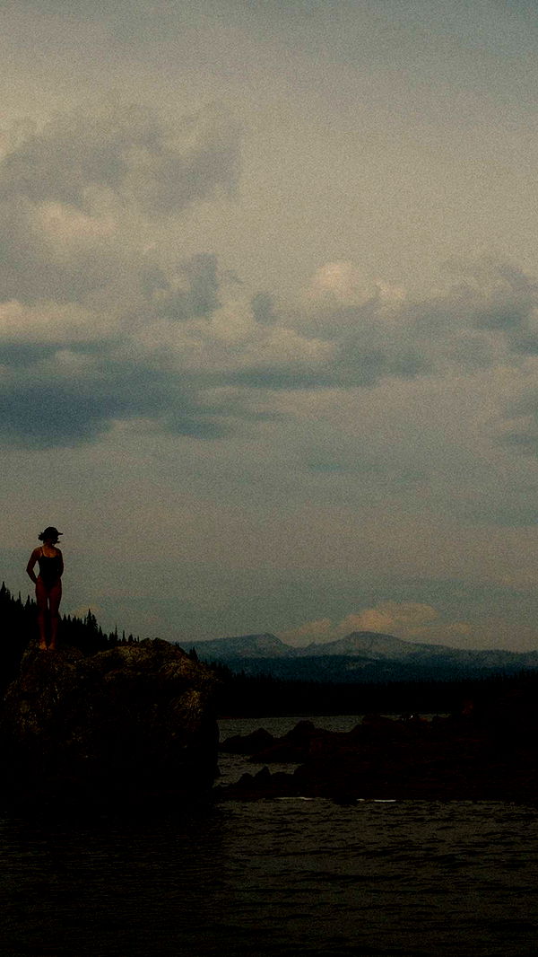 realhaylujan image ~ Altpins