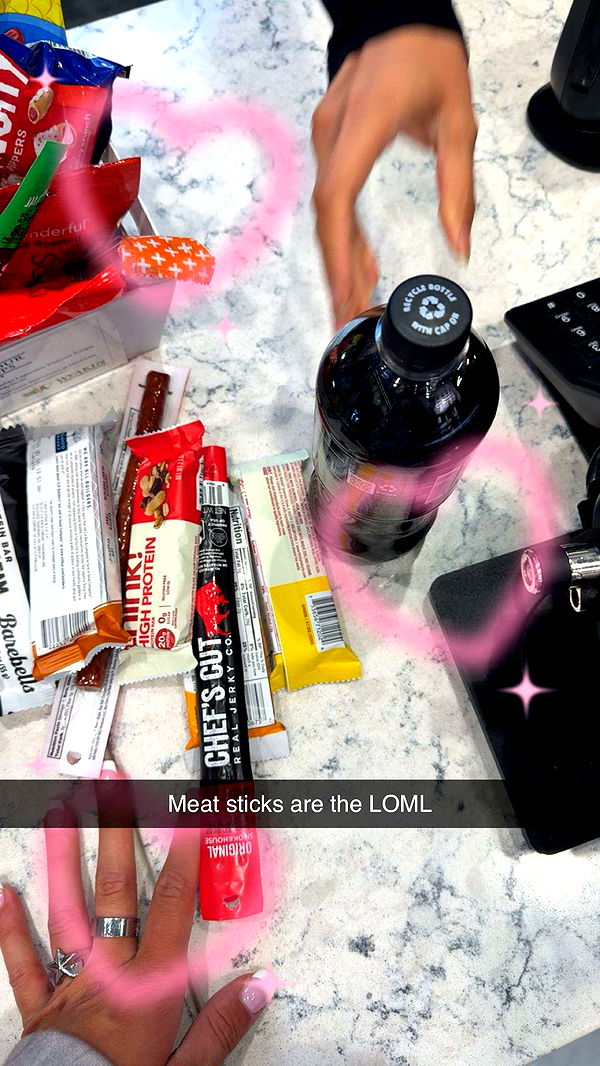 realhaylujan image ~ Altpins