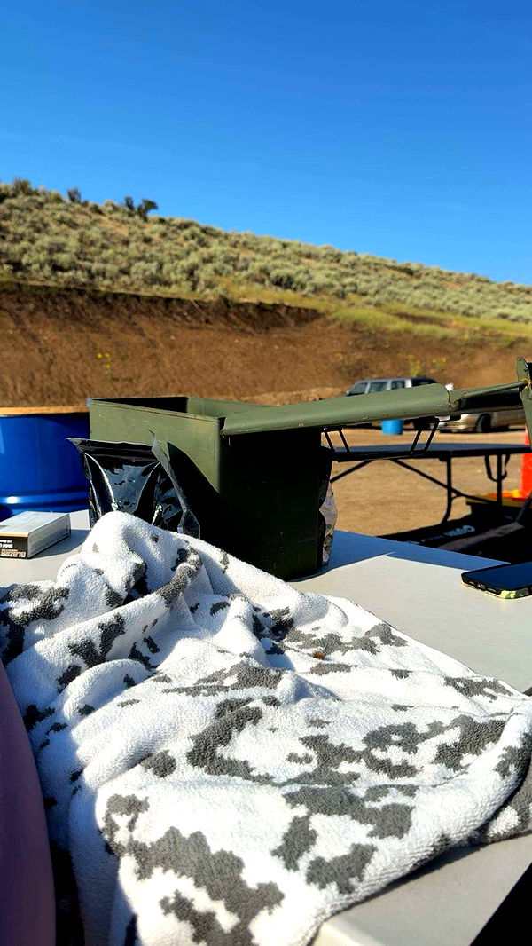 realhaylujan image ~ Altpins