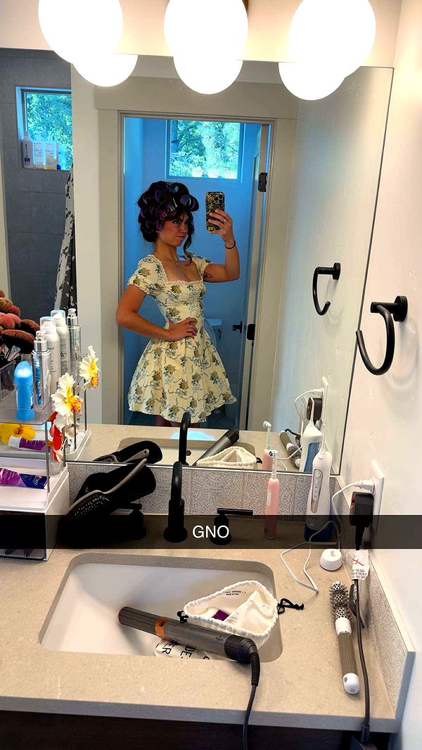 realhaylujan image ~ Altpins