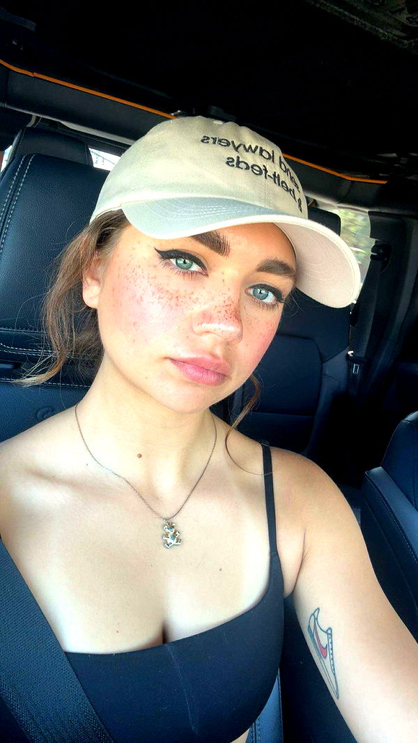 realhaylujan image ~ Altpins